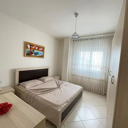 Modern On A Budget - Centre Apartman *