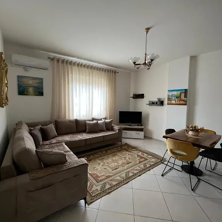 Modern On A Budget - Centre Durrës
